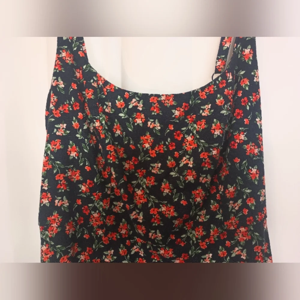 Old Navy Linen Mini Dress Small Ditsy Floral Smocked Cottage Preppy Americana - Picture 3 of 16